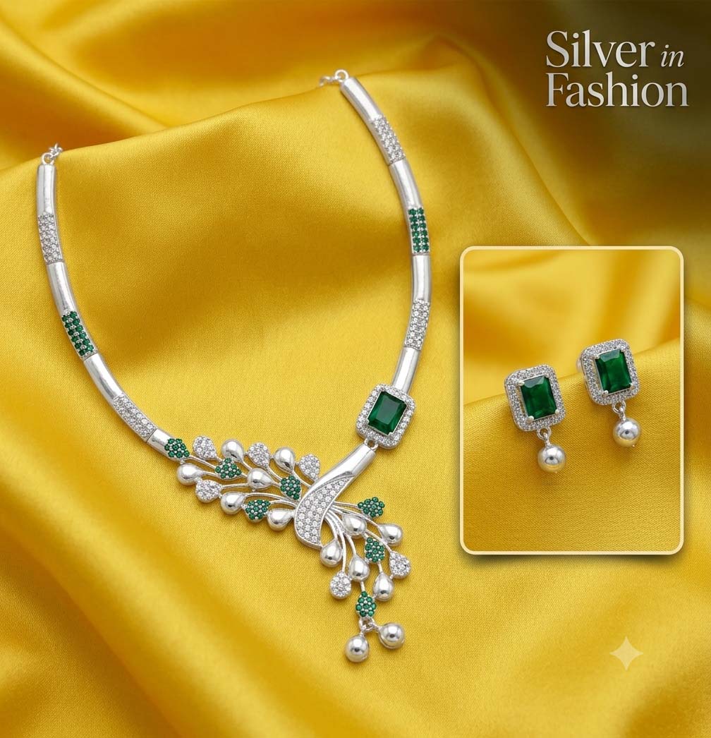 Emerald Green & Silver Necklace Set