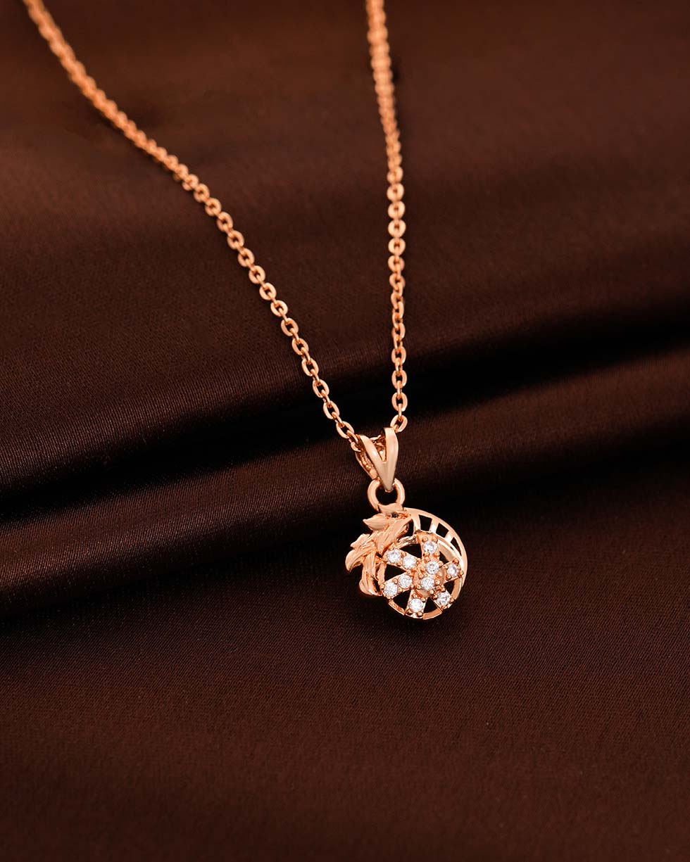 Silver Daisy Disc Pendant