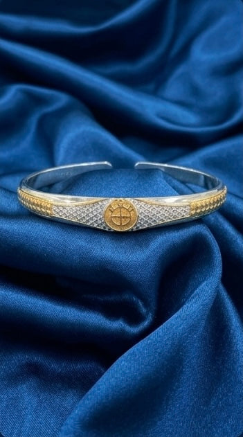 Silver Luxury Open Kada / Cuff Bracelet - image 3